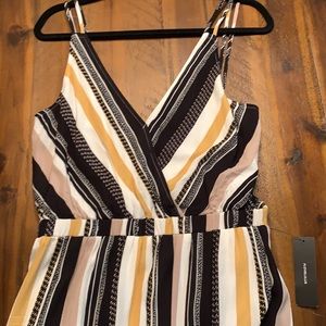 Lulus yellow and black striped surplice maxi dress